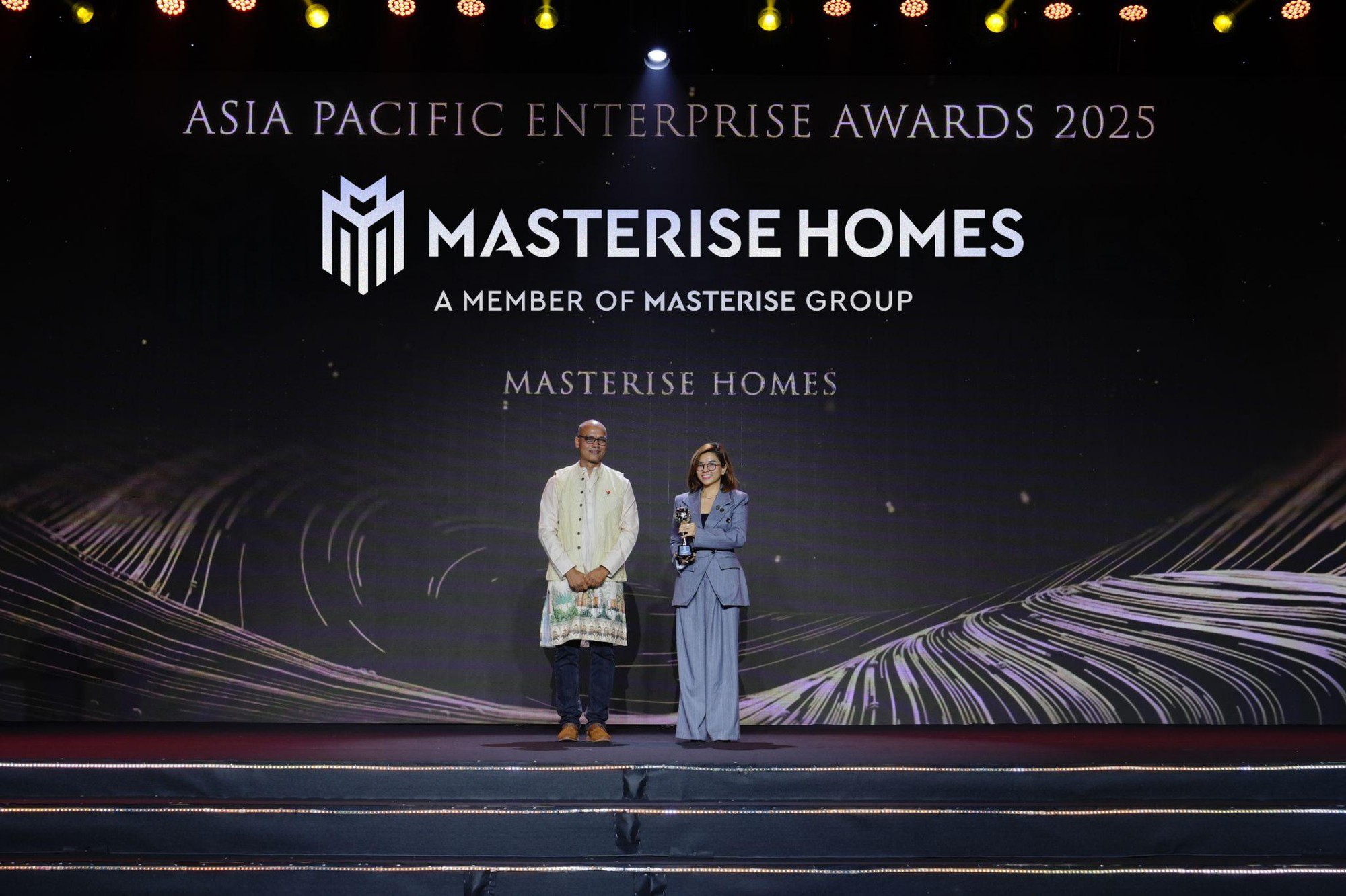 Masterise Group đoạt giải kép tại Asia Pacific Enterprise Awards 2025 - Ảnh 1.