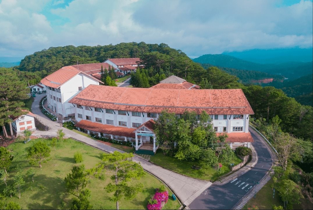 Chuỗi bệnh viện tư lớn nhất Việt Nam: Từ khối nợ khổng lồ chịu lãi suất 22%/năm đến 1.900 tỷ lợi nhuận lũy kế trong 3,5 năm- Ảnh 3.