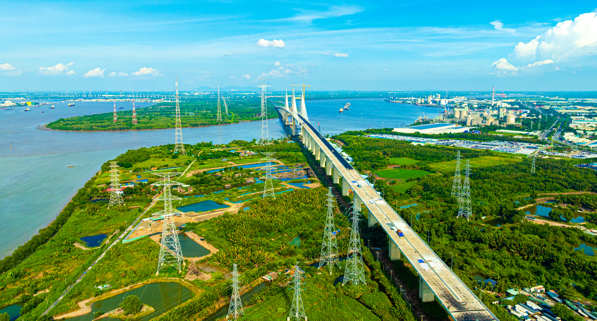 Toàn cảnh 5 con đường đi từ TP.HCM đến siêu dự án 9 tỷ USD "nóng" nhất lúc này- Ảnh 9. Toàn cảnh 5 con đường đi từ TP.HCM đến siêu dự án 9 tỷ USD "nóng" nhất lúc này- Ảnh 9.