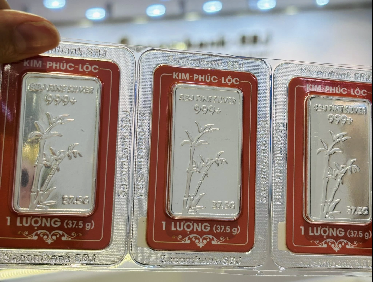 - Ảnh 1. - Ảnh 1.