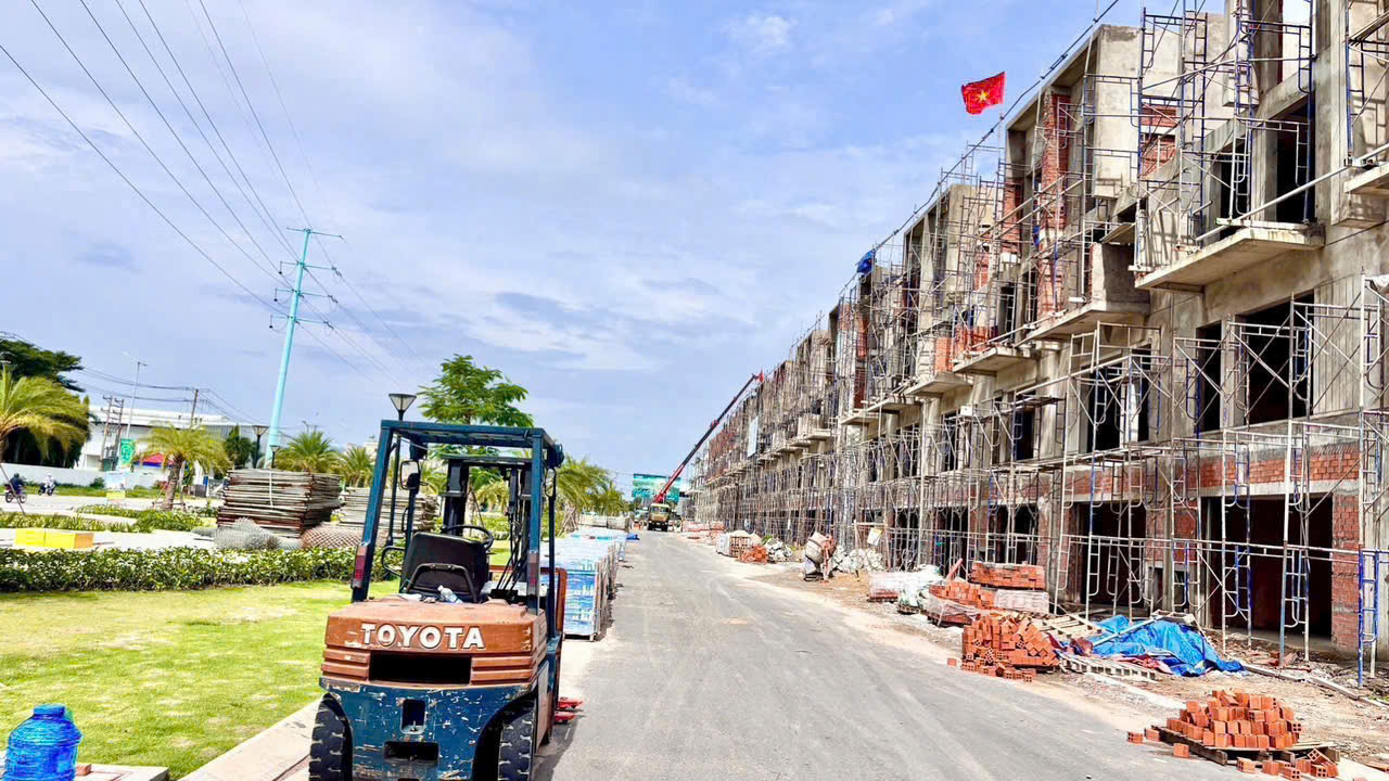 Bà Đặng Thị Kim Oanh và tâm huyết với nhà ở xã hội tại Kim Oanh Group - Ảnh 3. Bà Đặng Thị Kim Oanh và tâm huyết với nhà ở xã hội tại Kim Oanh Group - Ảnh 3.