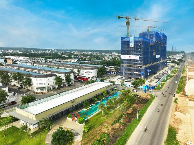 Sân bay Long Thành “chốt” thời điểm bay chuyến thương mại đầu tiên, sẽ đón 20 triệu lượt khách quốc tế ngay trong năm đầu tiên đưa vào khai thác- Ảnh 2.