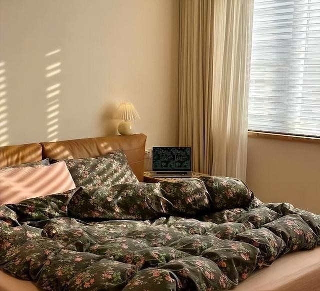 Mua căn hộ 66m² để sống một mình sau nghỉ hưu: Người phụ nữ 58 tuổi biến mỗi ngày thành một giấc mơ bình yên- Ảnh 9. Mua căn hộ 66m² để sống một mình sau nghỉ hưu: Người phụ nữ 58 tuổi biến mỗi ngày thành một giấc mơ bình yên- Ảnh 9.