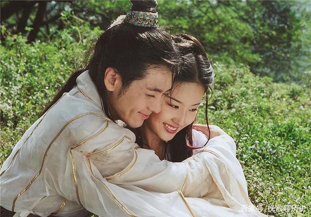 Vương Ngữ Yên chưa từng yêu Đoàn Dự: Sự thật trong 3 ẩn ý tàn khốc mà Kim Dung gửi gắm qua mối tình này- Ảnh 4. Vương Ngữ Yên chưa từng yêu Đoàn Dự: Sự thật trong 3 ẩn ý tàn khốc mà Kim Dung gửi gắm qua mối tình này- Ảnh 4.