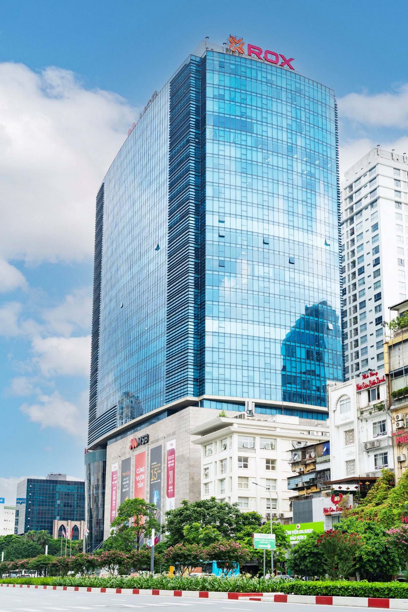 Tôn vinh 40 doanh nghiệp dân tộc đại diện 40 năm đổi mới - Ảnh 1. Tôn vinh 40 doanh nghiệp dân tộc đại diện 40 năm đổi mới - Ảnh 1.