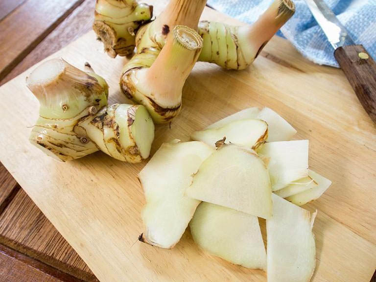 Loại củ gia vị hạ đường huyết chống ung thư không thua gì tỏi: Chợ Việt bán la liệt mà nhiều người chẳng biết dùng! - Ảnh 1.