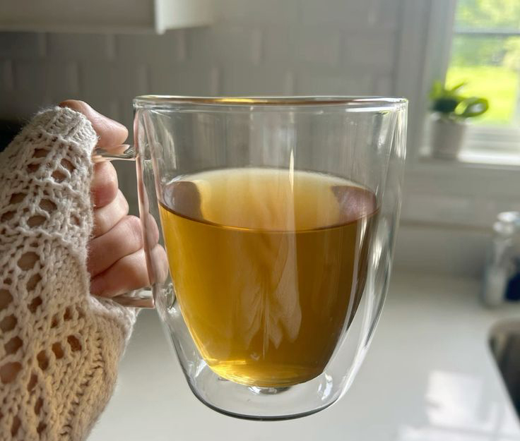 Sáng dậy bụng đói uống nước từ loại gia vị này giúp chị em ngồi không cũng “đốt mỡ”, chống già, phòng bao nhiêu bệnh - Ảnh 3.