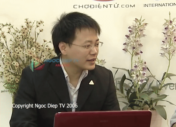 Toàn bộ sự nghiệp và khối tài sản khổng lồ của Shark Nguyễn Hòa Bình trước khi bị bắt- Ảnh 2. Toàn bộ sự nghiệp và khối tài sản khổng lồ của Shark Nguyễn Hòa Bình trước khi bị bắt- Ảnh 2.