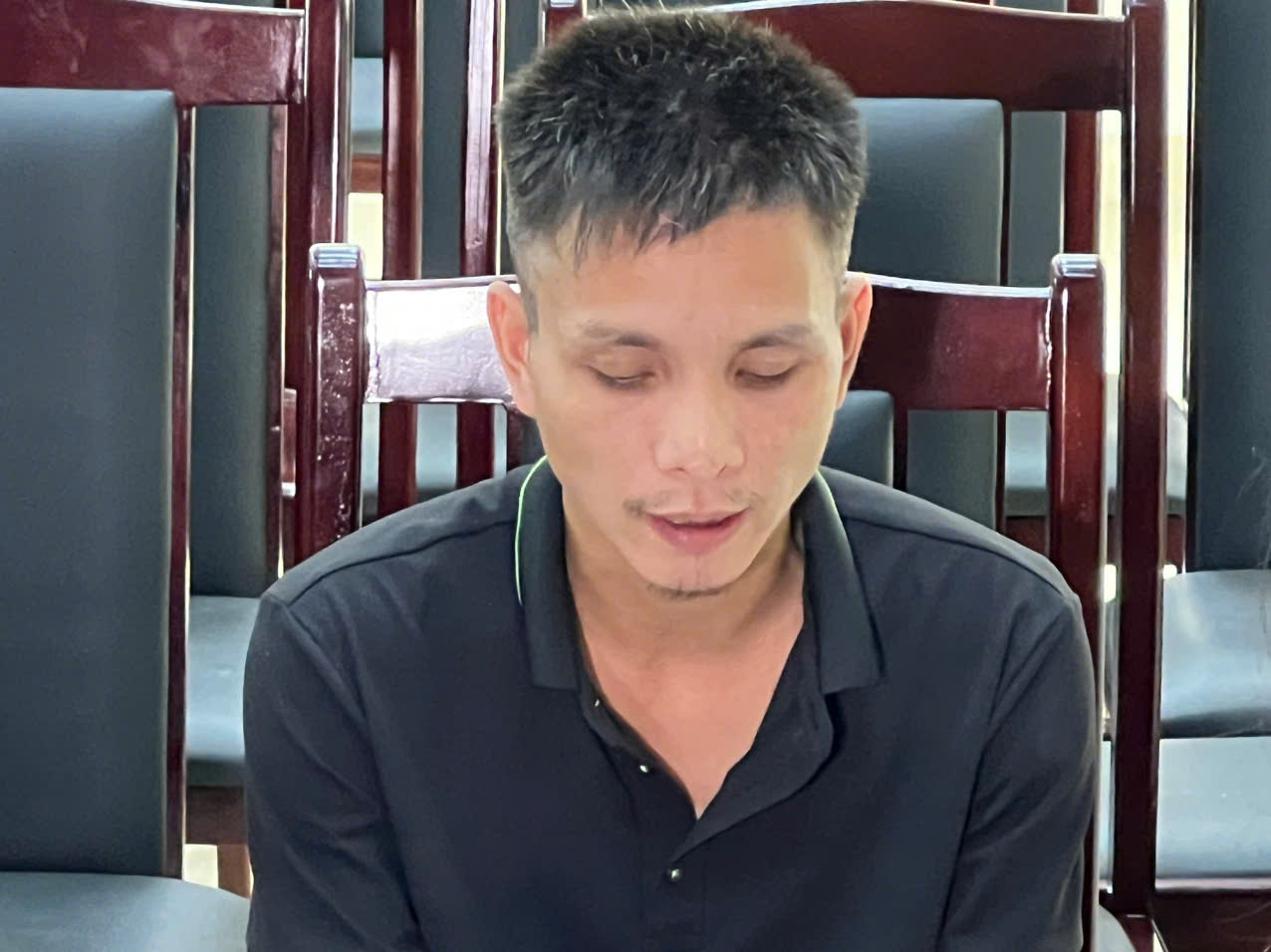 Khởi tố "ông trùm" bán hàng chục ngàn bình nước Lavie giả - Ảnh 1.