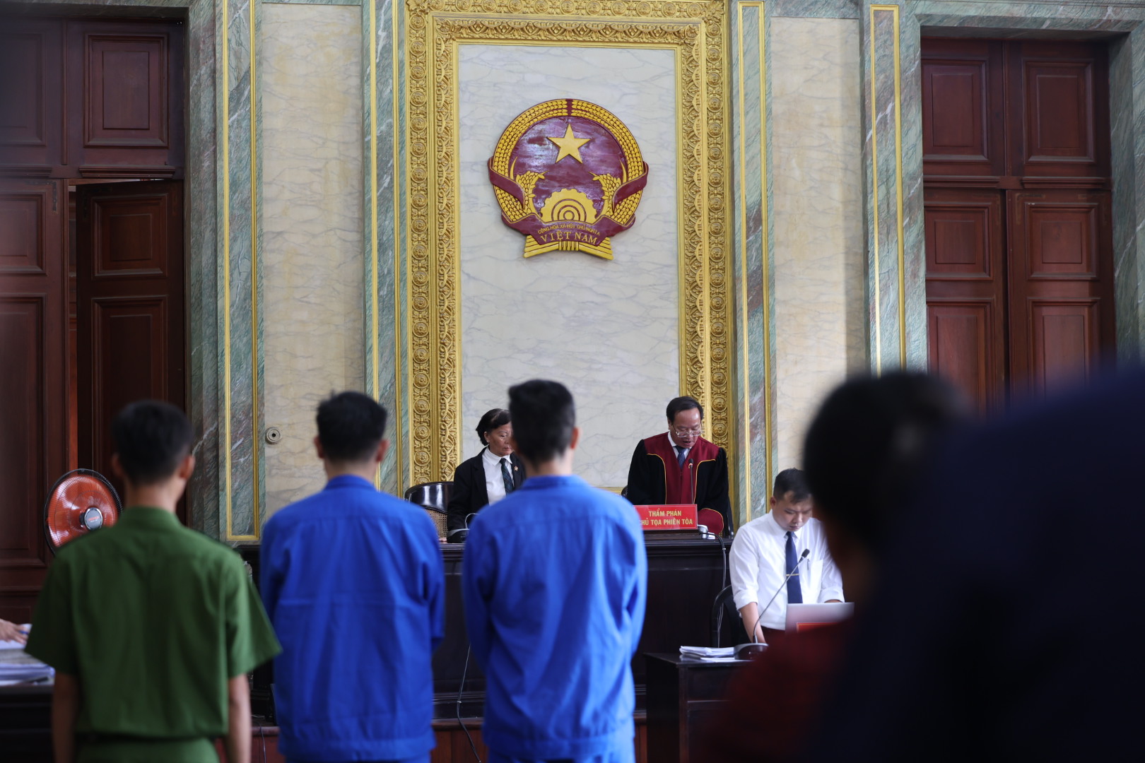 Anh em cựu chủ tịch Asanzo không chấp nhận phán quyết sơ thẩm - Ảnh 1.