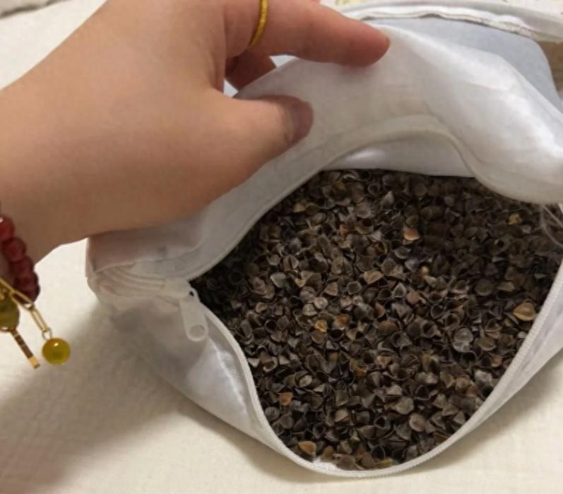 4 loại gối độc gieo rắc mầm bệnh ung thư, khiến mọi người ốm đau liên miên- Ảnh 1.