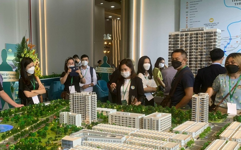 TS Nguyễn Văn Đính nói thẳng về việc "kiểm soát giá bất động sản": Nếu thiếu linh hoạt sẽ tạo vòng luẩn quẩn mới 2 TS Nguyễn Văn Đính nói thẳng về việc "kiểm soát giá bất động sản": Nếu thiếu linh hoạt sẽ tạo vòng luẩn quẩn mới - Ảnh 2.