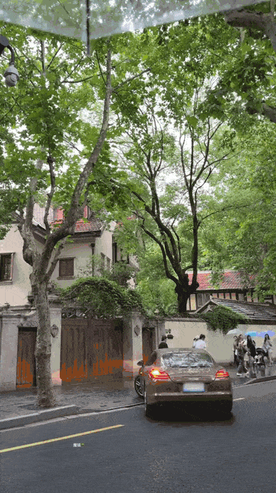 Toàn cảnh căn biệt thự khiến 1,4 tỷ dân Trung Quốc phải ngoái đầu nhìn- Ảnh 1. Toàn cảnh căn biệt thự khiến 1,4 tỷ dân Trung Quốc phải ngoái đầu nhìn- Ảnh 1.