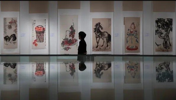 Suy thoái thị trường nghệ thuật Trung Quốc: Doanh số đấu giá giảm 38%, các tỷ phú 'mua nhưng không trả tiền'- Ảnh 3.