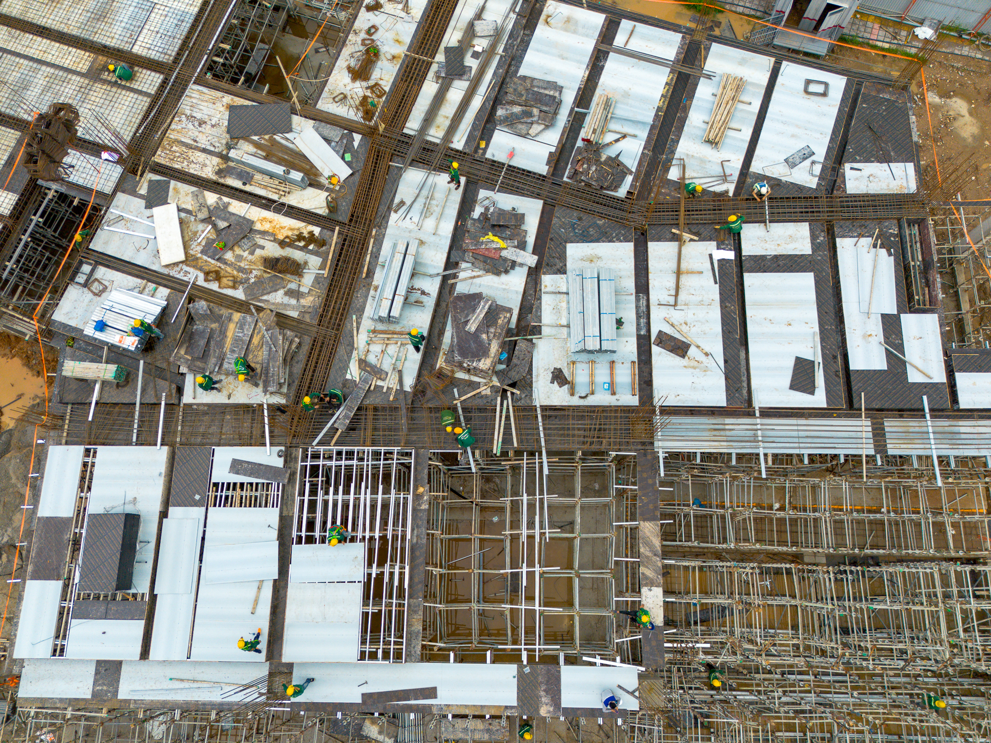 Dự án từng có 5.000 người xếp hàng tranh mua ở Hà Nội: Giá tăng gấp rưỡi sau hơn một năm, đang chuẩn bị cất nóc - Ảnh 10.