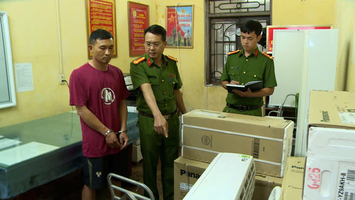 Khám xét nơi ở, khởi tố Hoàng Minh Hải- Ảnh 1. Khám xét nơi ở, khởi tố Hoàng Minh Hải- Ảnh 1.