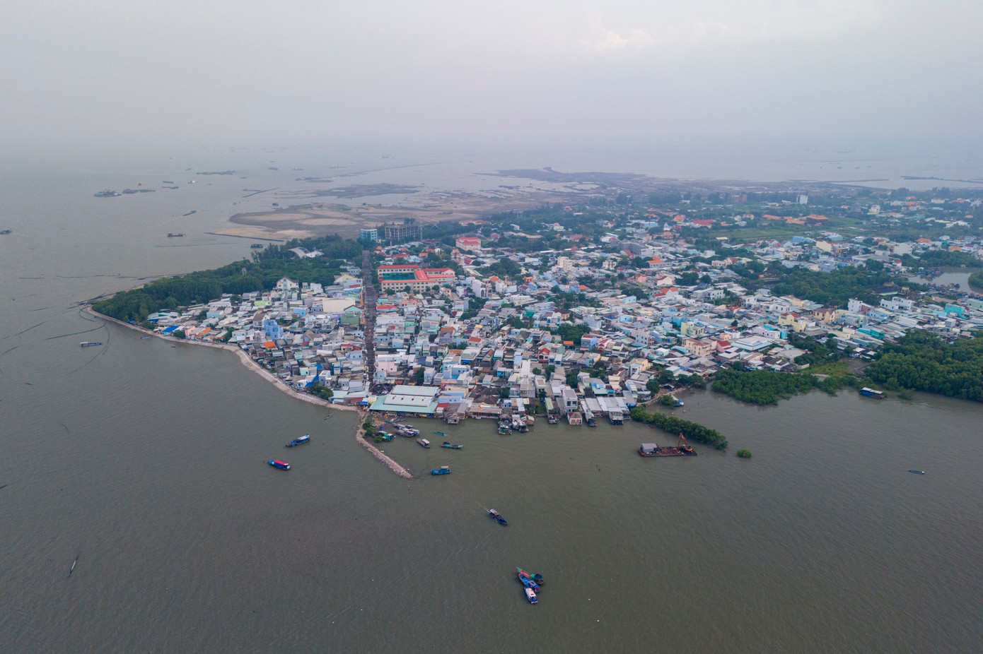 Vingroup muốn xây cầu vượt biển hiện đại nhất Việt Nam, top đầu khu vực: Đưa TP.HCM thành "con rồng" ĐNÁ? - Ảnh 3.