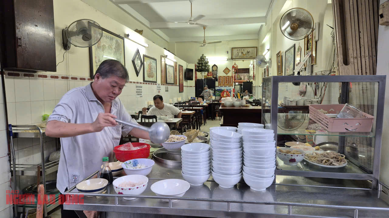 Có thật quán ăn lâu năm vẫn sống khỏe giữa bão cạnh tranh ngành F&B? - Ảnh 2.