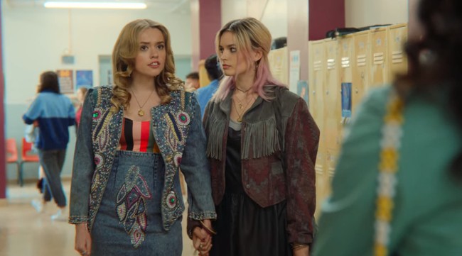 Xem phim Sex Education, tôi nghĩ ngay đến câu nói cực thẳng thắn của con gái: Ở tuổi con, mấy ai mạnh mẽ được như thế!- Ảnh 1. Xem phim Sex Education, tôi nghĩ ngay đến câu nói cực thẳng thắn của con gái: Ở tuổi con, mấy ai mạnh mẽ được như thế!- Ảnh 1.