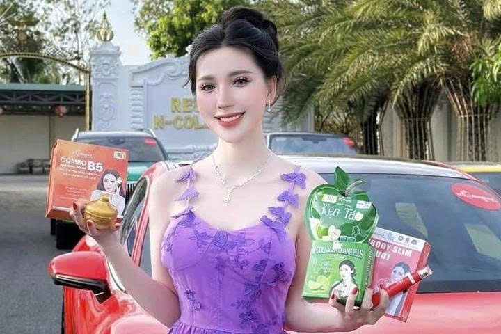 Loạt doanh nghiệp đứng sau sản phẩm giảm cân của Ngân Collagen lần lượt giải thể - Ảnh 1.