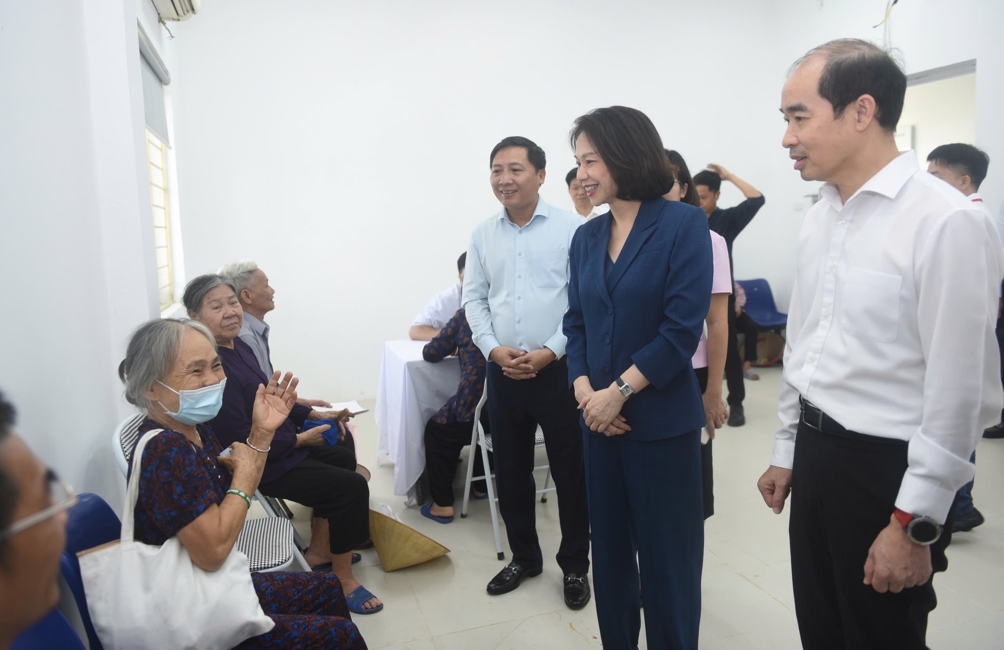 Hà Nội sẽ khám miễn phí cho người dân ít nhất mỗi năm 1 lần- Ảnh 1. Hà Nội sẽ khám miễn phí cho người dân ít nhất mỗi năm 1 lần- Ảnh 1.