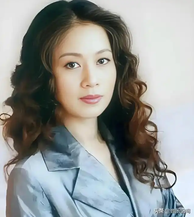 Diễn viên đắt giá nhất Tây Du Ký, lên sóng có 180 giây mà ngốn đoàn phim cả bộn tiền!- Ảnh 8. Diễn viên đắt giá nhất Tây Du Ký, lên sóng có 180 giây mà ngốn đoàn phim cả bộn tiền!- Ảnh 8.