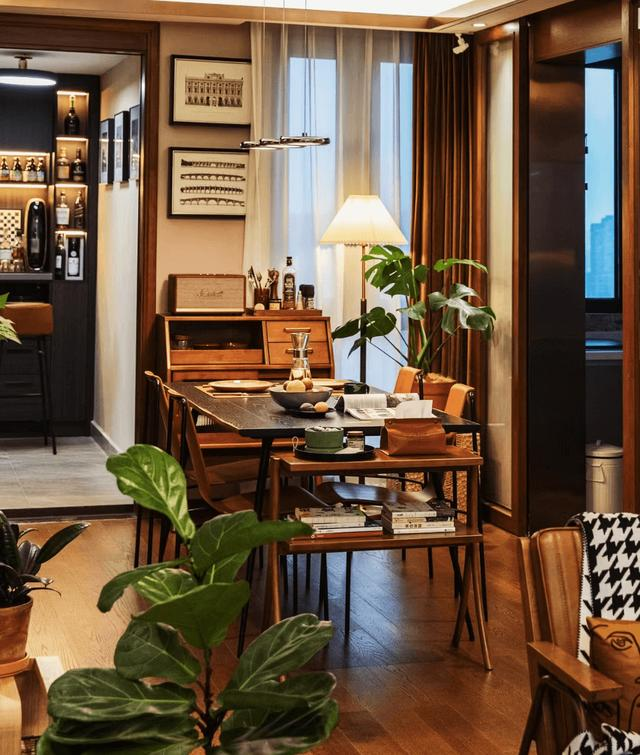 Khám phá ngôi nhà 150m² của người phụ nữ 50 tuổi: Ai cũng nghĩ xa xỉ, nhưng sự thật khiến bất ngờ- Ảnh 1. Khám phá ngôi nhà 150m² của người phụ nữ 50 tuổi: Ai cũng nghĩ xa xỉ, nhưng sự thật khiến bất ngờ- Ảnh 1.