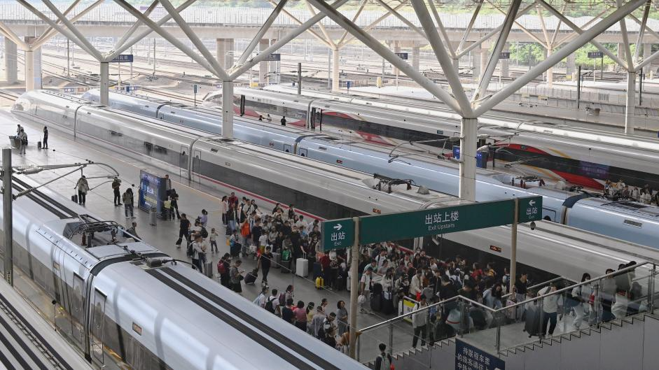 Hơn 2 tỷ lượt người Trung Quốc đang đổ xô đến đâu? Hóa ra đây mới là nơi có thể sẽ đón khách bùng nổ - Ảnh 1.