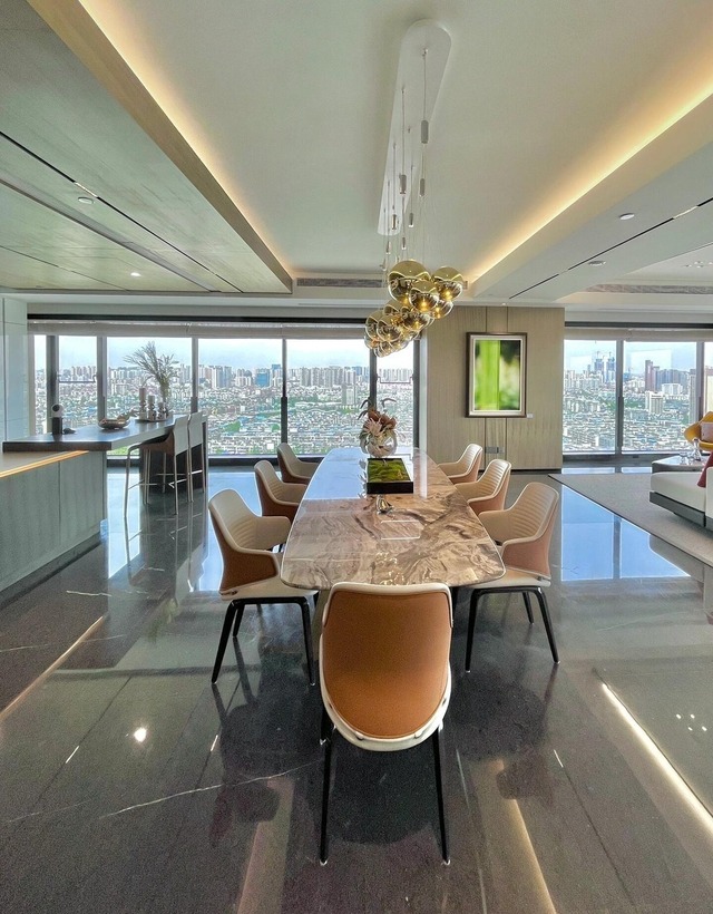 Triệu Lộ Tư: Tiểu thư fake trong phim, phú bà real ngoài đời giàu top 10 Trung Quốc!- Ảnh 7. Triệu Lộ Tư: Tiểu thư fake trong phim, phú bà real ngoài đời giàu top 10 Trung Quốc!- Ảnh 7.