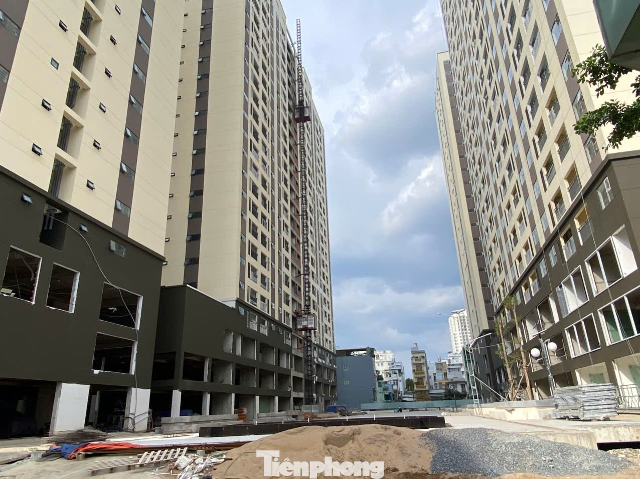 Giá bán căn hộ chung cư cao hơn nhà phố