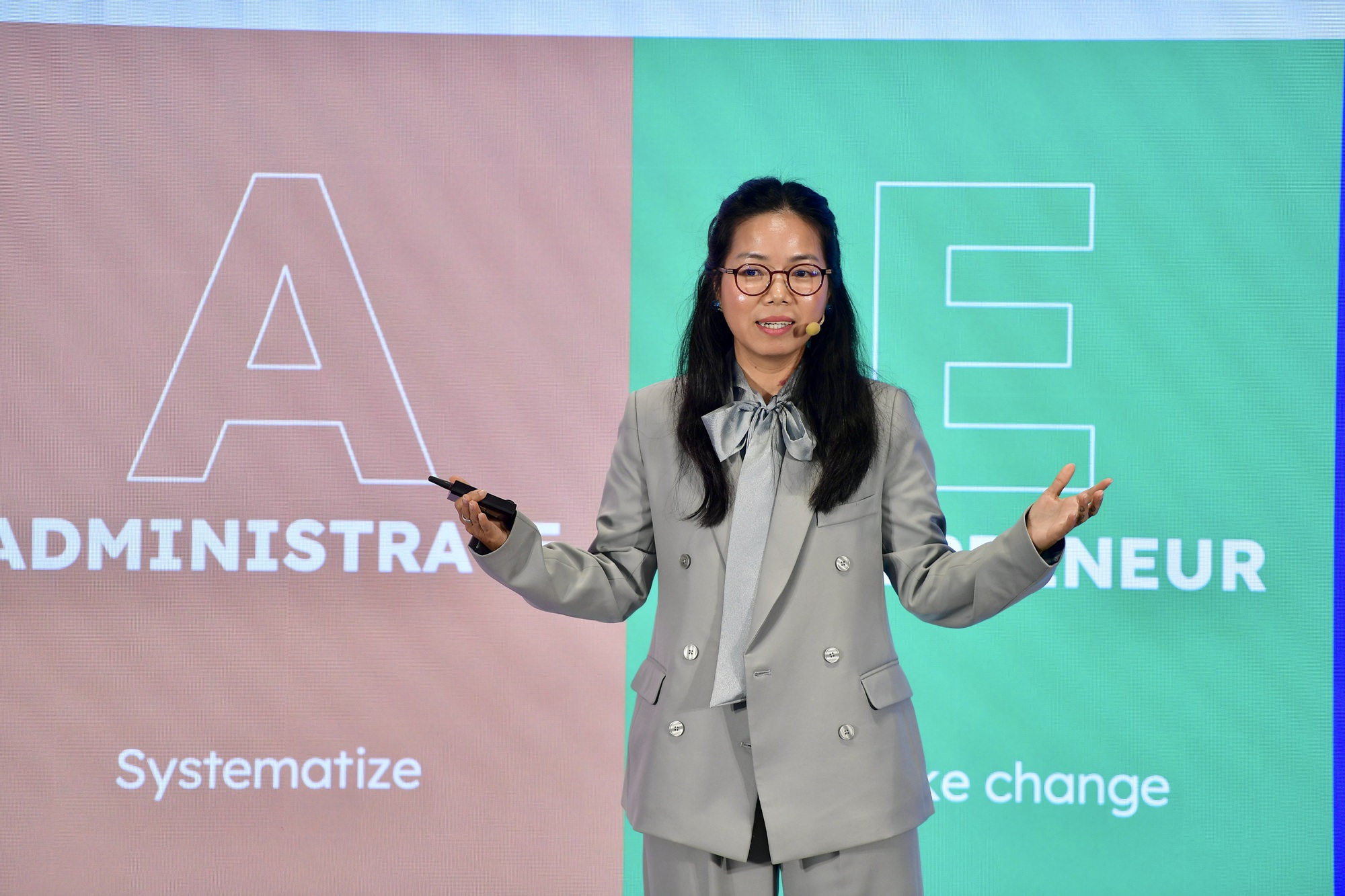 Công ty lớn mà không có CEO, sếp Coteccons “giải mã” mô hình vận hành sau tái cấu trúc 1 Công ty lớn mà không có CEO, sếp Coteccons “giải mã” mô hình vận hành sau tái cấu trúc - Ảnh 1.