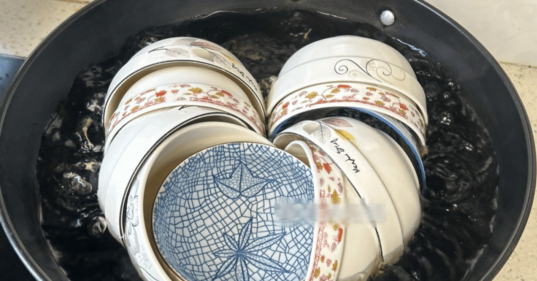 1 người rửa bát cả nhà mắc bệnh: 5 lỗi sai to đùng cần sửa ngay- Ảnh 5. 1 người rửa bát cả nhà mắc bệnh: 5 lỗi sai to đùng cần sửa ngay- Ảnh 5.