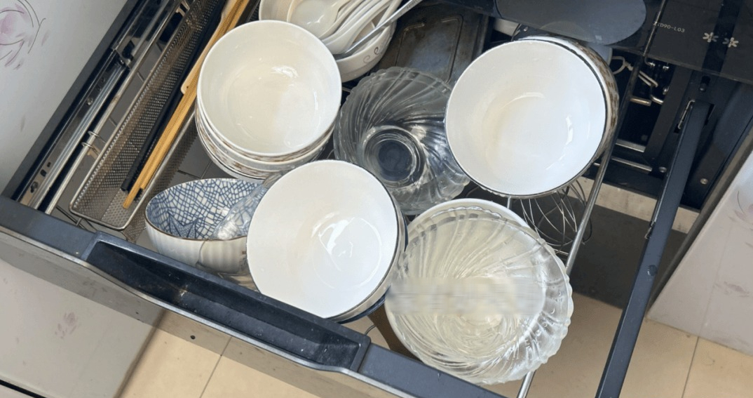 1 người rửa bát cả nhà mắc bệnh: 5 lỗi sai to đùng cần sửa ngay- Ảnh 4. 1 người rửa bát cả nhà mắc bệnh: 5 lỗi sai to đùng cần sửa ngay- Ảnh 4.