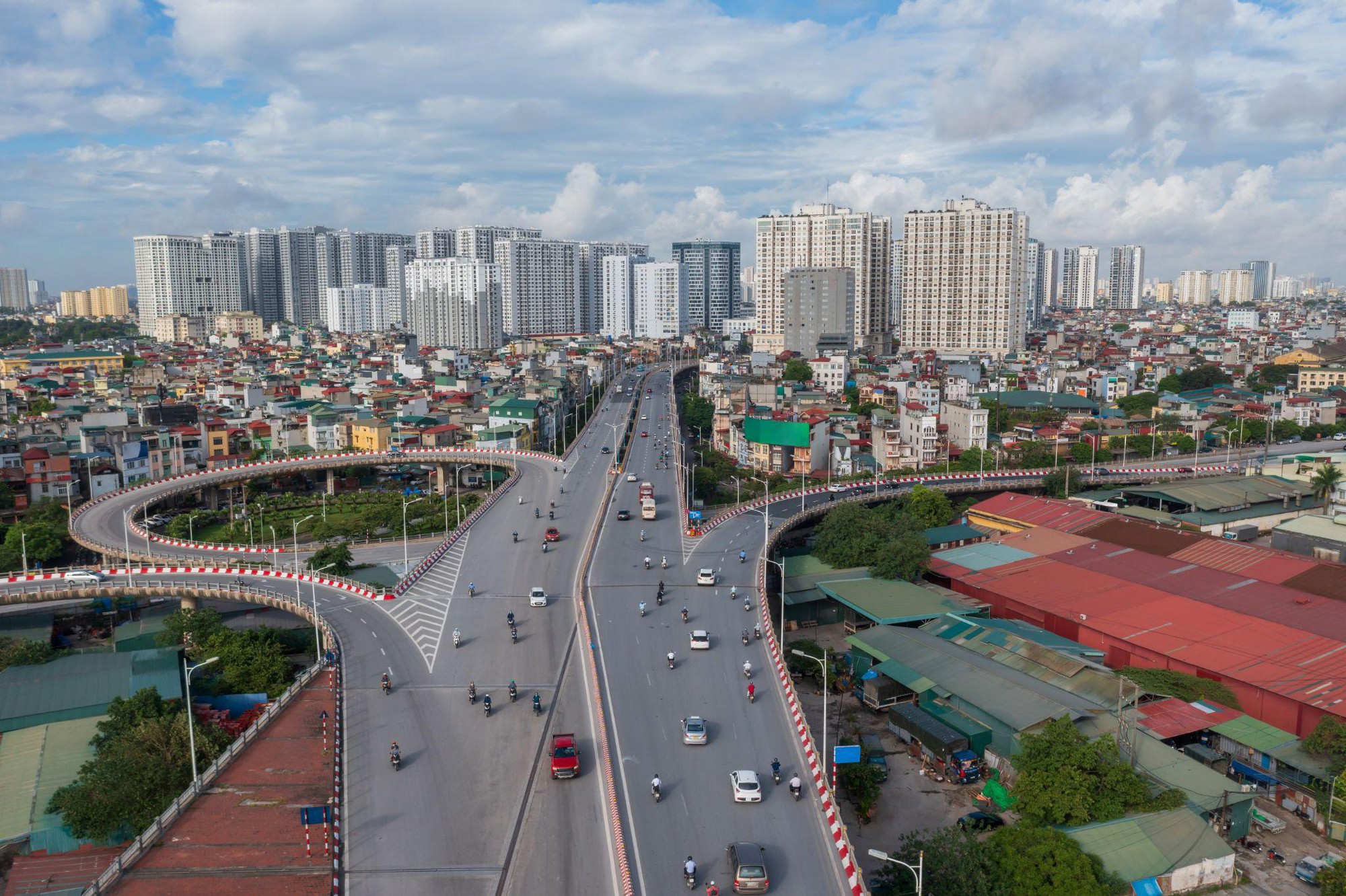 Khoảng trống thương mại - văn hóa ở cửa ngõ phía nam thủ đô - Ảnh 1. Khoảng trống thương mại - văn hóa ở cửa ngõ phía nam thủ đô - Ảnh 1.