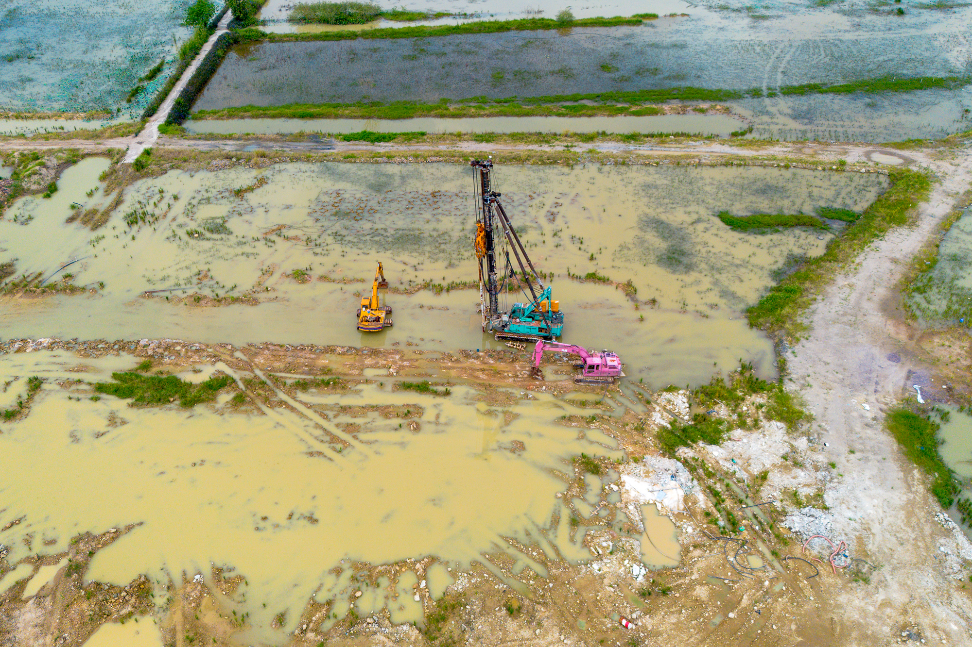 Toàn cảnh công trường xây dựng sân bay lớn nhất miền Bắc - Ảnh 5.