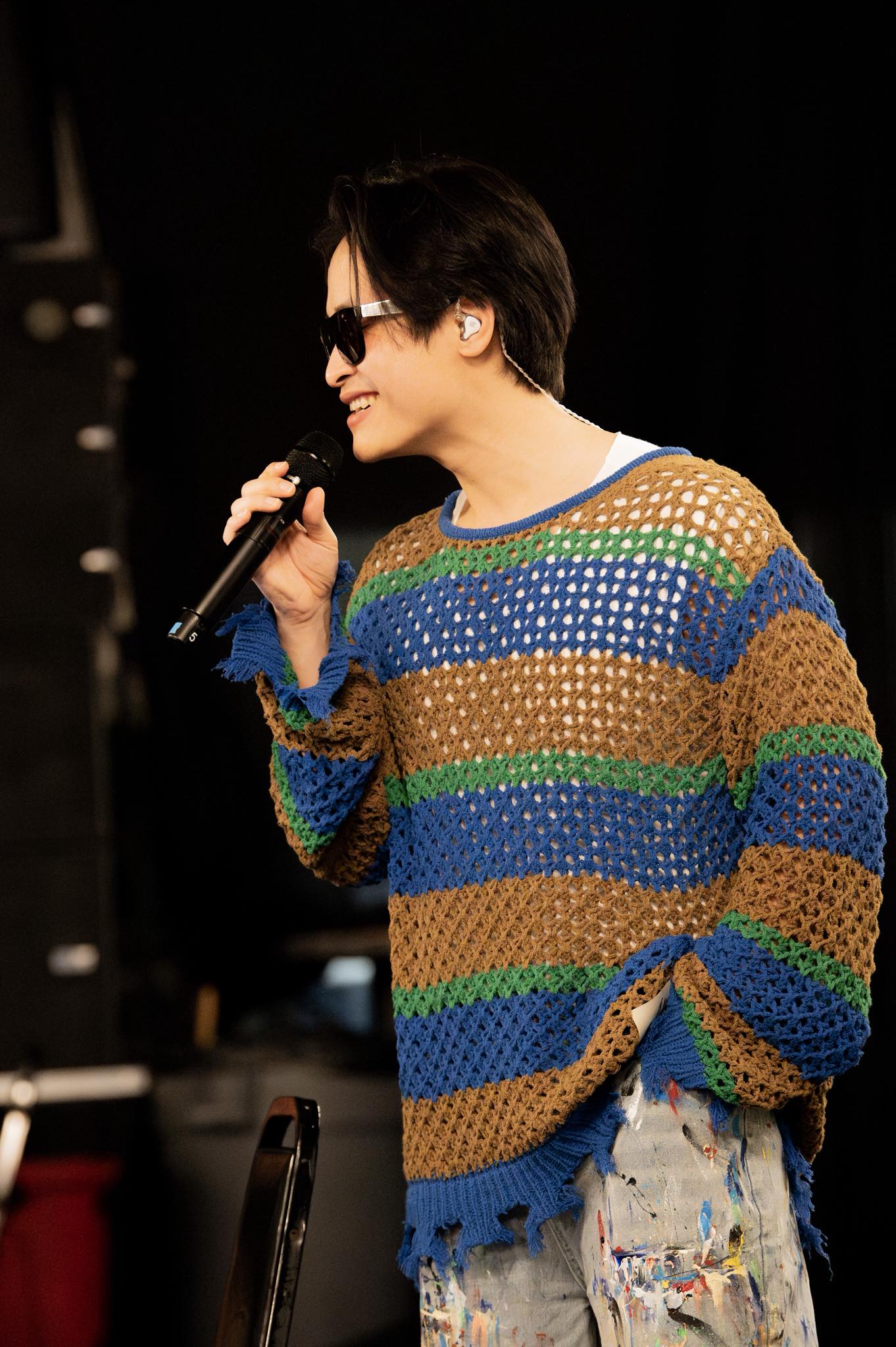 Phó Giáo sư - Tiến sĩ - Bác sĩ bay từ Việt Nam sang Mỹ và cái bắt tay với Hà Anh Tuấn gây sốt- Ảnh 6.