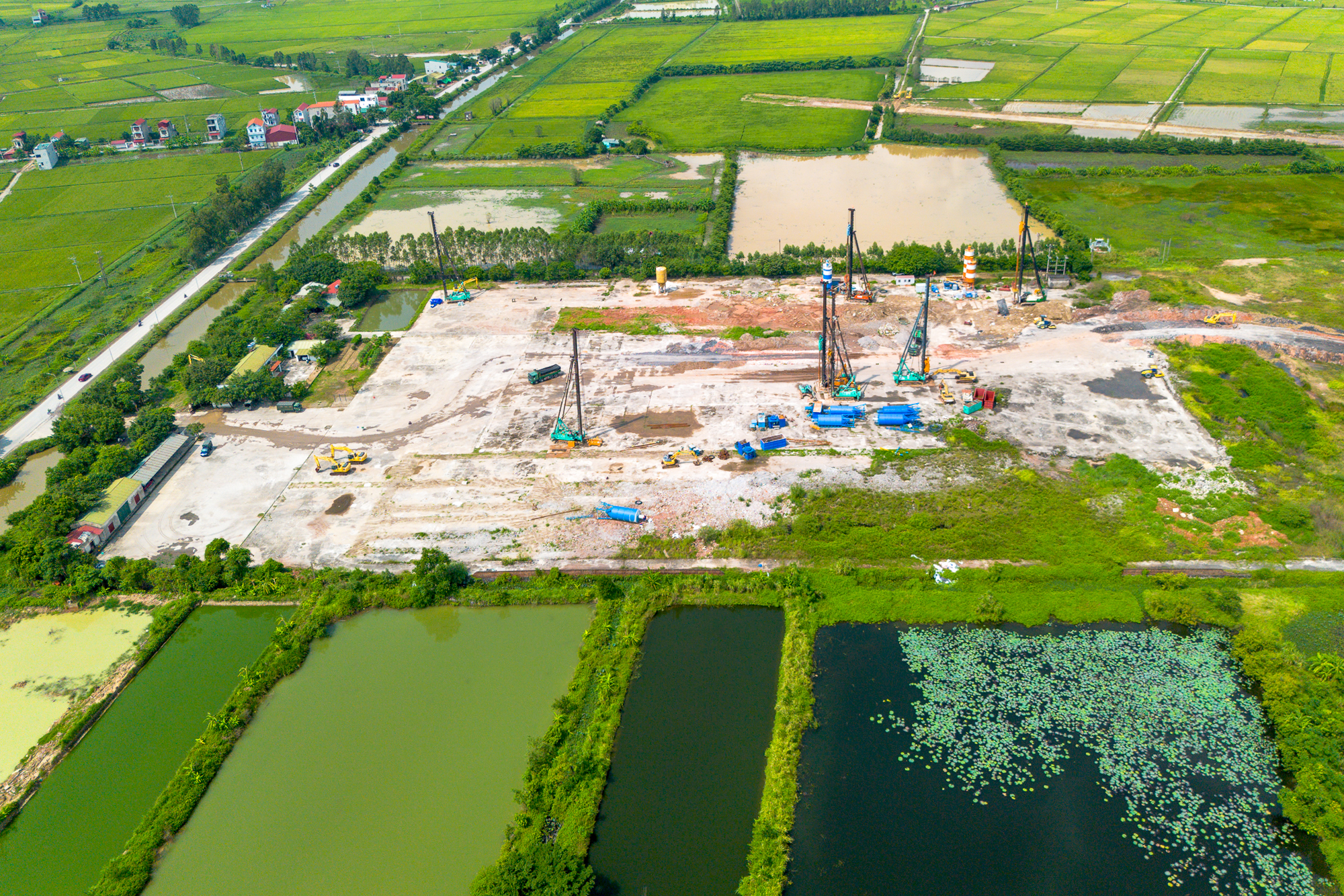 Toàn cảnh công trường xây dựng sân bay lớn nhất miền Bắc - Ảnh 7.