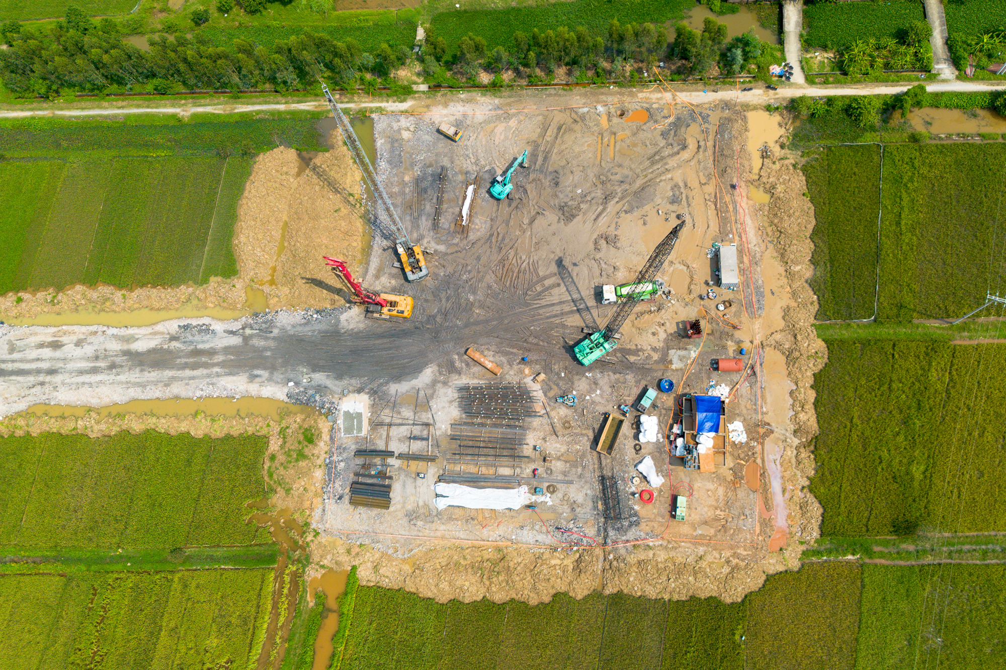 Toàn cảnh công trường xây dựng sân bay lớn nhất miền Bắc - Ảnh 8.