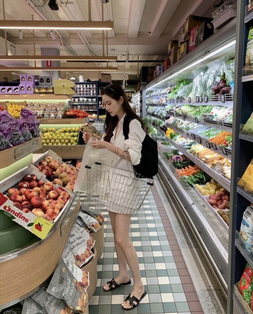 5 cái bẫy khiến bạn tiêu sạch tiền ở siêu thị- Ảnh 1. 5 cái bẫy khiến bạn tiêu sạch tiền ở siêu thị- Ảnh 1.