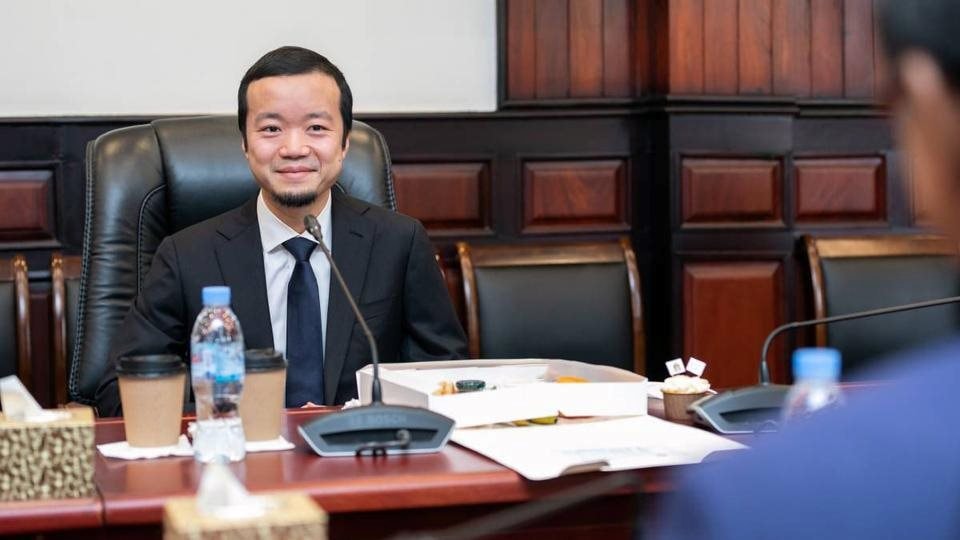 Đang từ doanh nhân tầm thường, Trần Chí làm thế nào mà trở thành “Bố già” của đế chế lừa đảo ở Campuchia?- Ảnh 3.