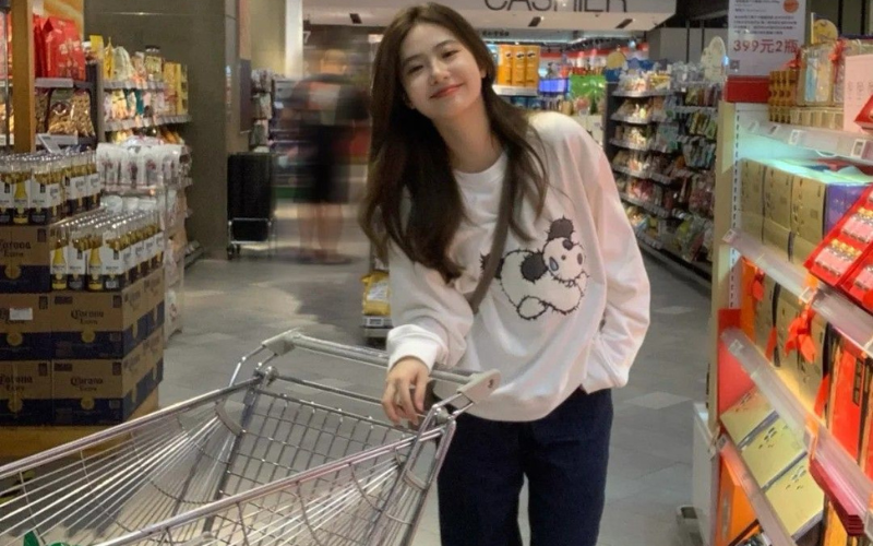 5 cái bẫy khiến bạn tiêu sạch tiền ở siêu thị- Ảnh 2. 5 cái bẫy khiến bạn tiêu sạch tiền ở siêu thị- Ảnh 2.