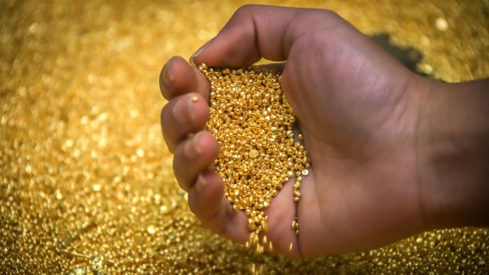 Sự thật thơ mộng về vàng- Ảnh 2.