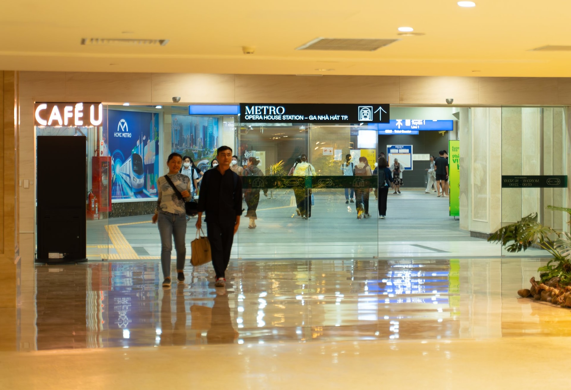 Ngắm tòa nhà đầu tiên kết nối với ga metro: Nơi Hermès, Dior, Bvlgari hội tụ, từng 'nằm trong tay' tỷ phú Phạm Nhật Vượng- Ảnh 10. Ngắm tòa nhà đầu tiên kết nối với ga metro: Nơi Hermès, Dior, Bvlgari hội tụ, từng 'nằm trong tay' tỷ phú Phạm Nhật Vượng- Ảnh 10.
