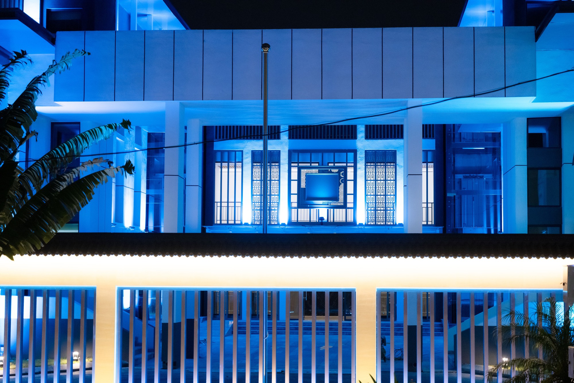 Ảnh/ CLIP: Diện mạo mới không nhận ra của ngôi “nhà ma” số 300 Kim Mã (Hà Nội)- Ảnh 17. Ảnh/ CLIP: Diện mạo mới không nhận ra của ngôi “nhà ma” số 300 Kim Mã (Hà Nội)- Ảnh 17.