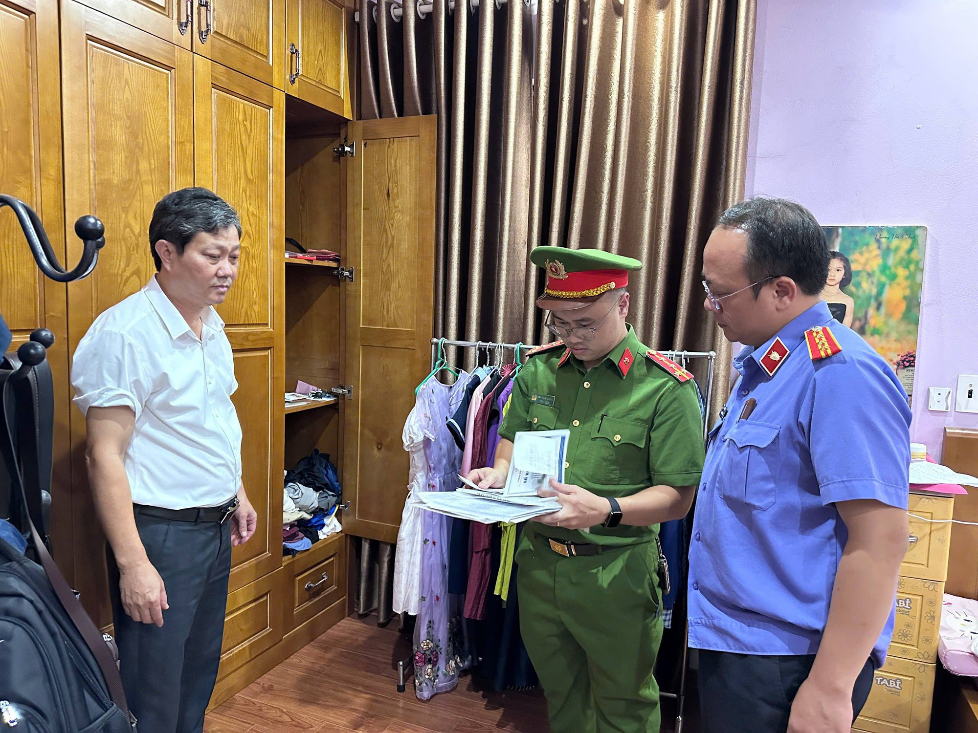 Bắt tạm giam nữ công chức xã; khởi tố Chủ tịch HĐQT, Phó Giám đốc- Ảnh 4.