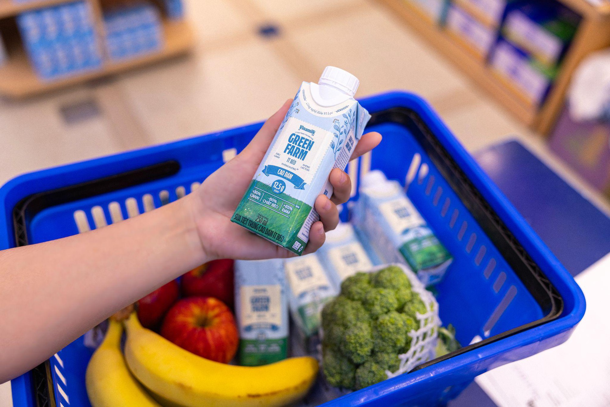 Vinamilk tiếp tục dẫn top đầu phân khúc cao cấp với Green Farm Cao Đạm - Ảnh 3. Vinamilk tiếp tục dẫn top đầu phân khúc cao cấp với Green Farm Cao Đạm - Ảnh 3.