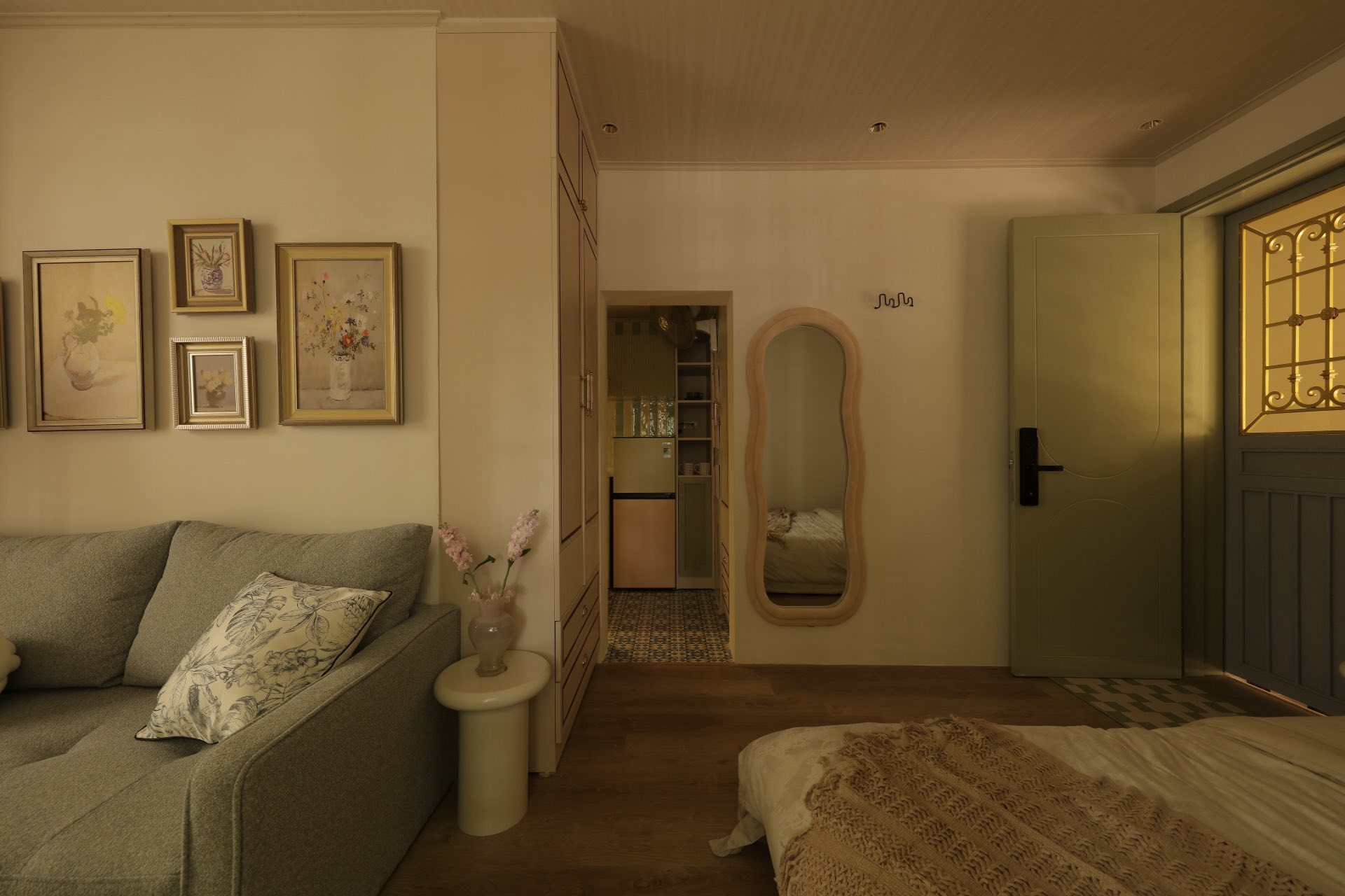 20m² giữa lòng Hà Nội vẫn có thể thành tổ ấm trong mơ: Câu chuyện cải tạo nửa tỷ đồng của vợ chồng trung niên khiến nhiều người thay đổi cách nhìn- Ảnh 22.