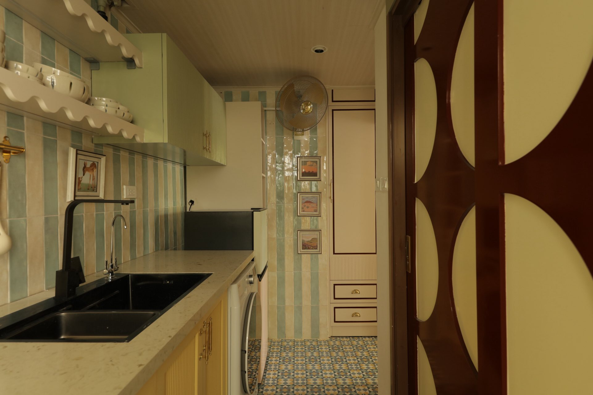 20m² giữa lòng Hà Nội vẫn có thể thành tổ ấm trong mơ: Câu chuyện cải tạo nửa tỷ đồng của vợ chồng trung niên khiến nhiều người thay đổi cách nhìn- Ảnh 21.