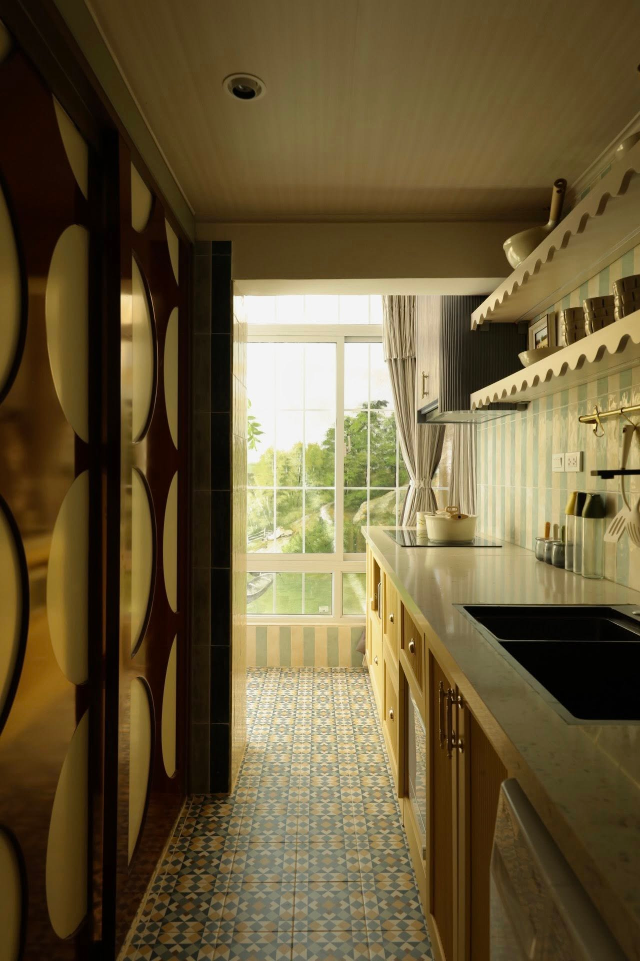 20m² giữa lòng Hà Nội vẫn có thể thành tổ ấm trong mơ: Câu chuyện cải tạo nửa tỷ đồng của vợ chồng trung niên khiến nhiều người thay đổi cách nhìn- Ảnh 14.