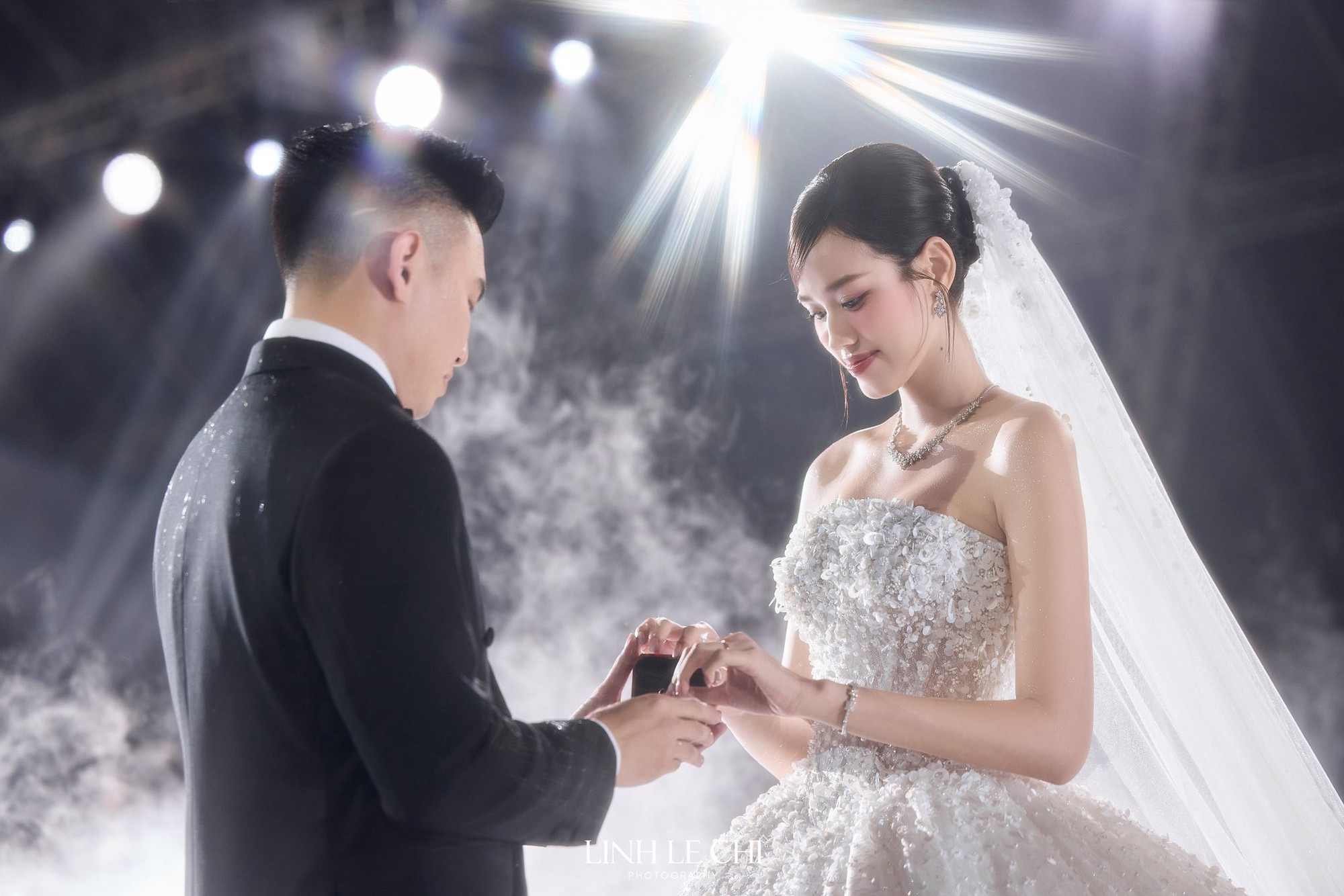 Lùm xùm của Hoa hậu Đỗ Hà dậy sóng trở lại- Ảnh 10. Lùm xùm của Hoa hậu Đỗ Hà dậy sóng trở lại- Ảnh 10.